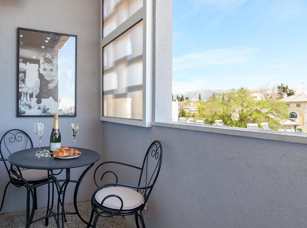Apartment Sophie'S Place Σπλιτ Εξωτερικό φωτογραφία